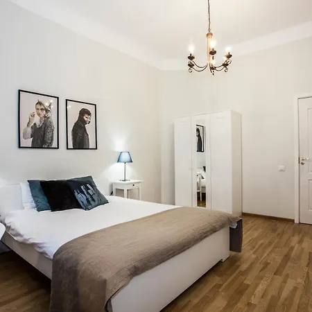 Gertrude's Apartment